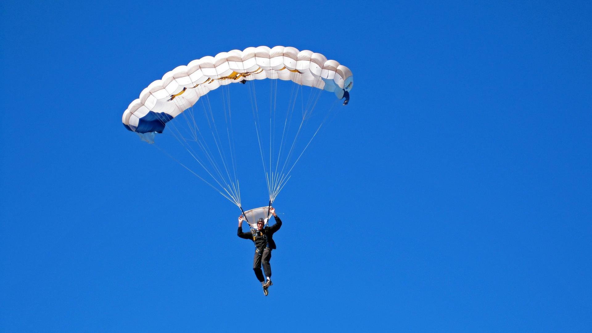 电竞高校联盟赛事落地百所高校，高校电竞联赛冠军